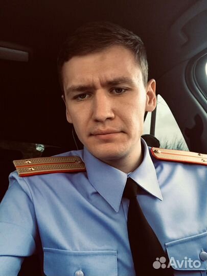 Адвокат / бывший следователь