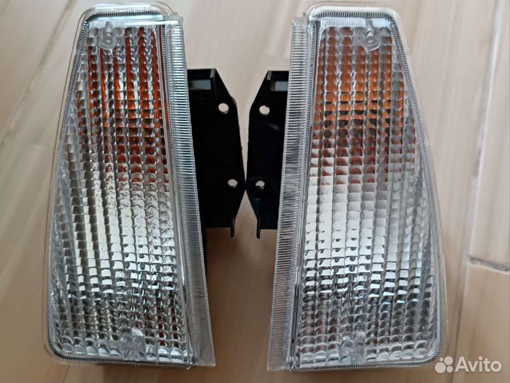 Указатель поворота ваз 2108 белый (к-т 2 шт)