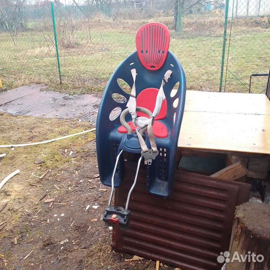 Детское велосипедное кресло на раму