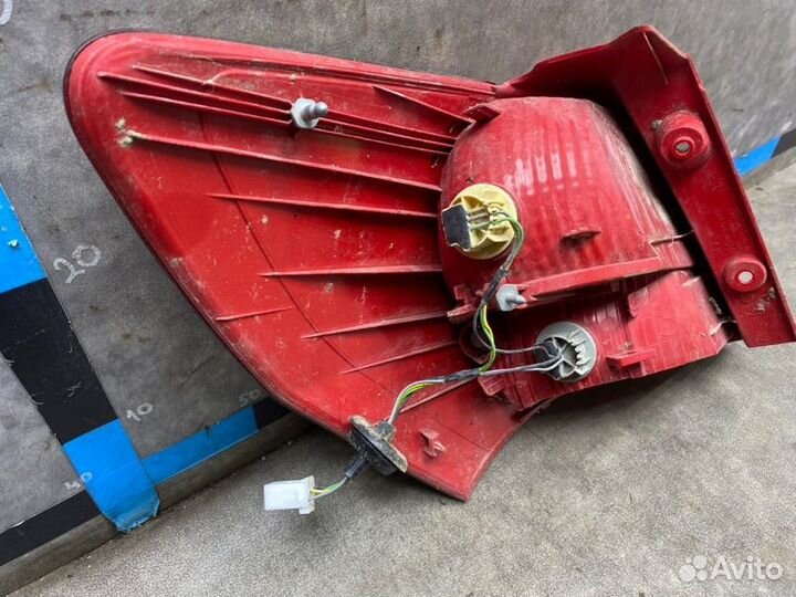 Фонарь задний правый Kia Venga 1.4 G4FA 2011