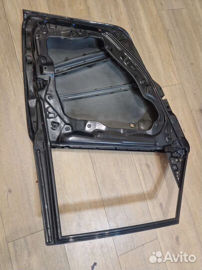 Задняя левая дверь мазда 3 бк хетчбек