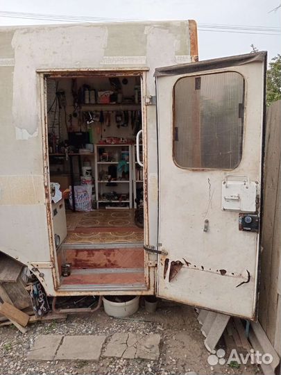 Будка от скорой помощи 03