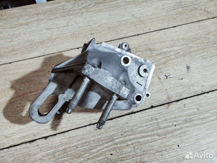 Кронштейн двигателя Ford Focus 2 C16hdez3 2008