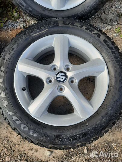 Suzuki SX4 R16 оригинал зимние колеса