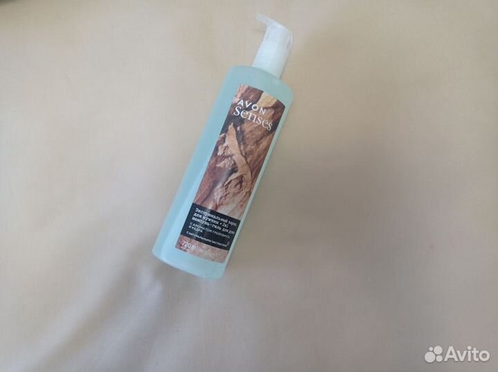 Гели для душа Avon