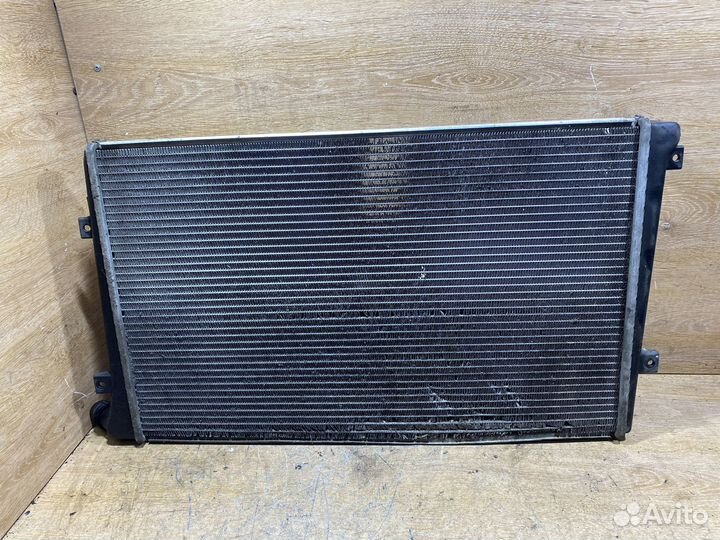 Радиатор основной VW Caddy 3 1,9 BLS 128482