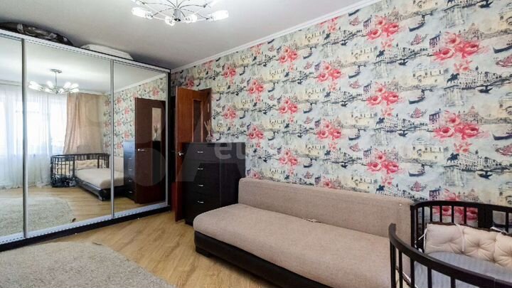 2-к. квартира, 47 м², 1/5 эт.