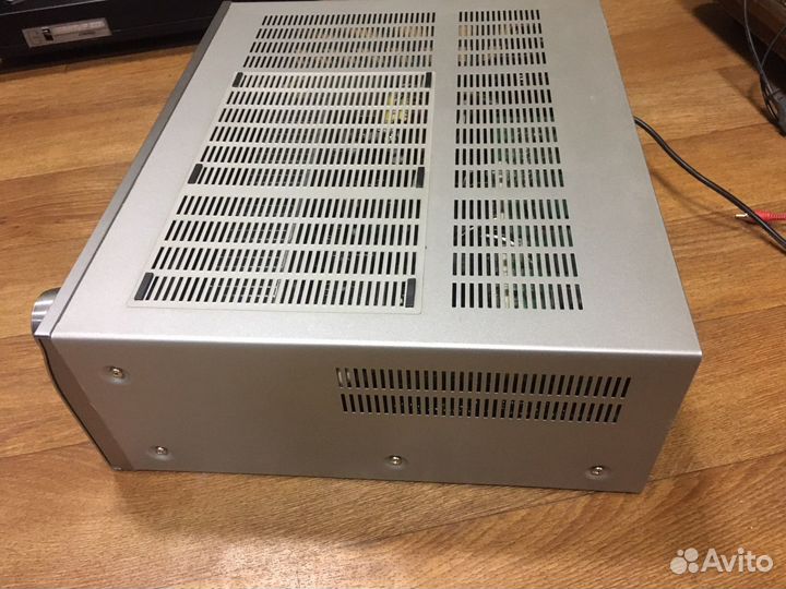 Ресивер Denon AVR-2808