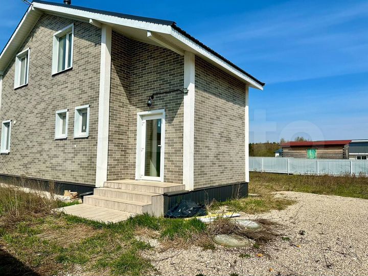 Дом 123,7 м² на участке 8 сот.