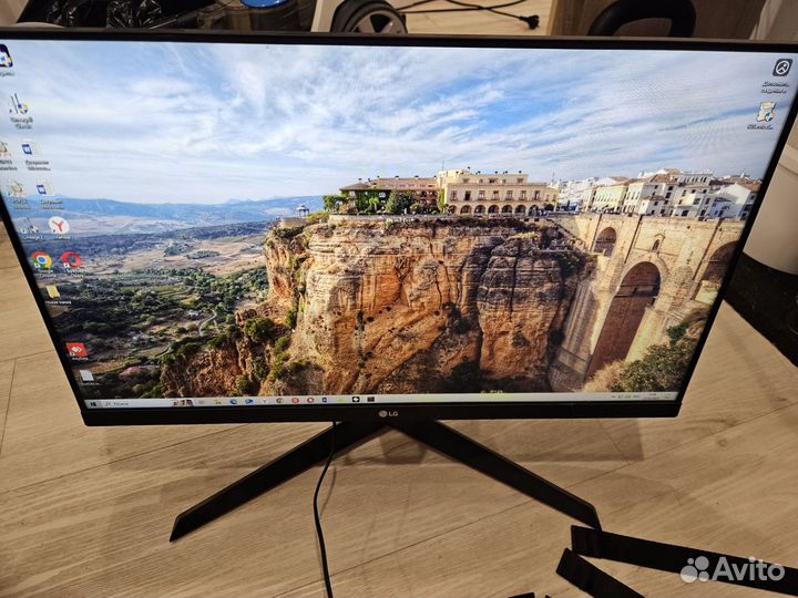Монитор lg