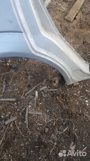 Задние крылья от форд фокус 1 универсал