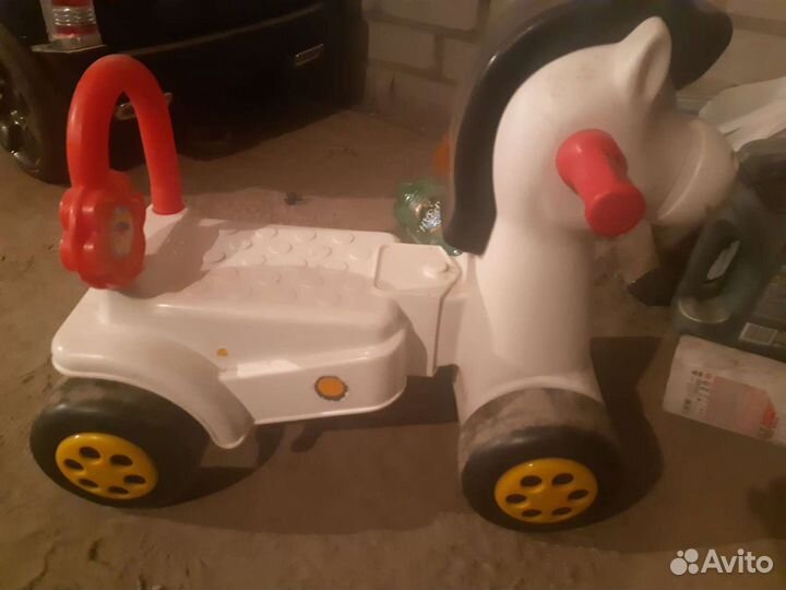 Детская машинка каталка