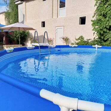 Коттедж 200 м² на участке 8 сот.