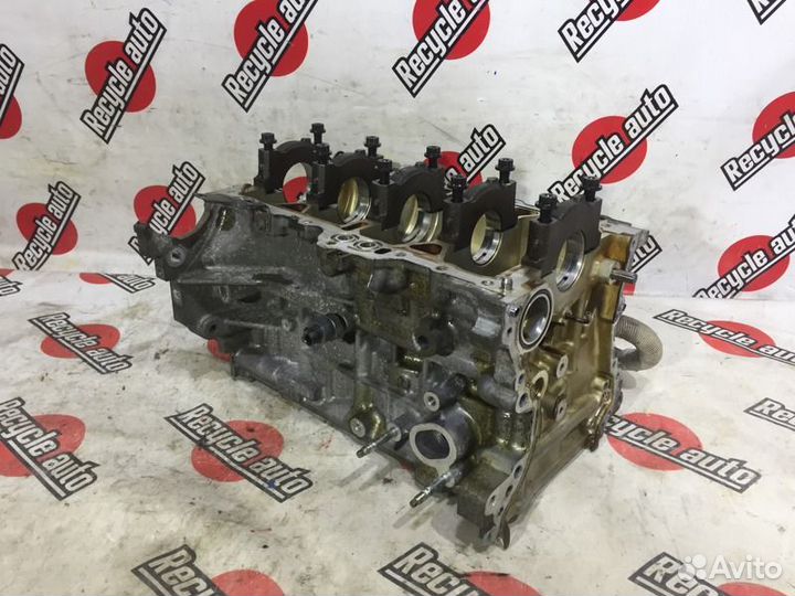 Блок цилиндров toyota aqua NHP10 1nz 2012