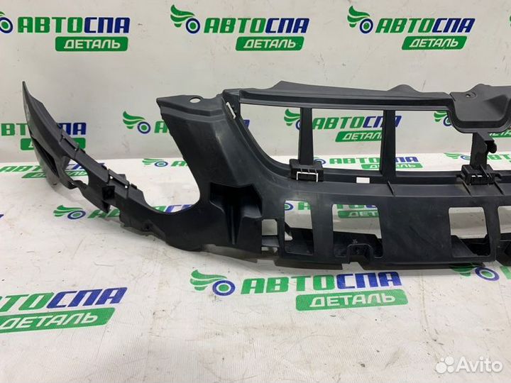 Кронштейн бампера передний Ford C-Max минивен 1.0L