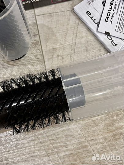 Фен-щетка Rowenta Brush Model Look CF9522F0