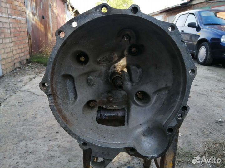 Коробка на volvo 940