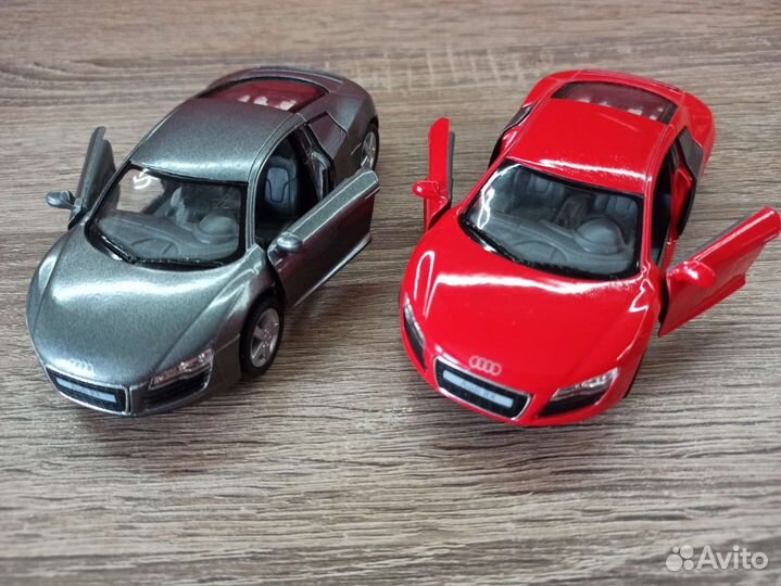 Машинки коллекционные