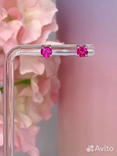 Серебряные серьги пусеты