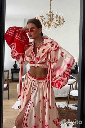 Прекрасный женский костюм Zimmerman 3 цвета