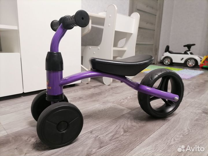 Беговел трехколесный Kreiss