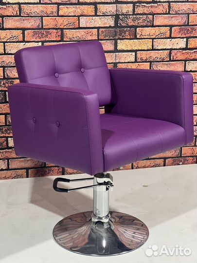 Парикмахерское кресло “Аврора” фиолетовый
