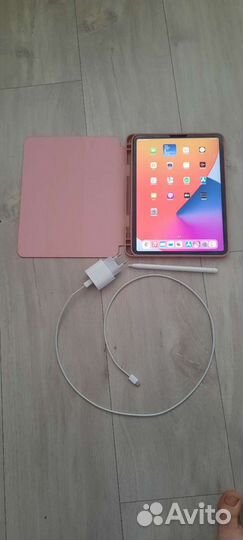 iPad PRO 11 2020 256 + apple pencil 2 поколения