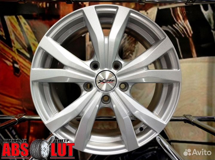 Новые литые диски R16 на Renault Duster