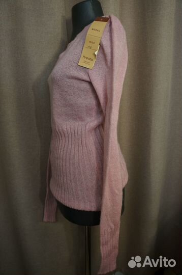 Свитер 46 новый шерстяной