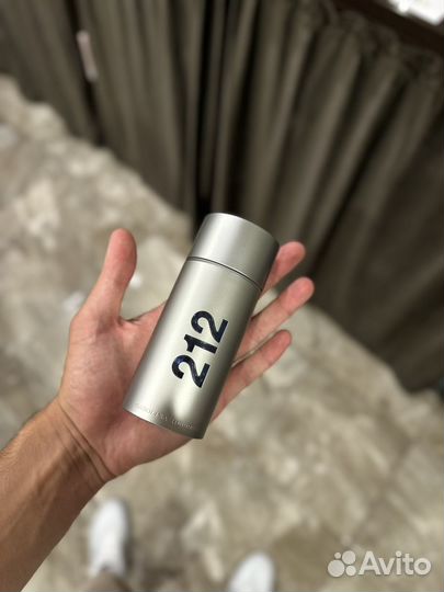 Carolina Herrera 212 men Распив