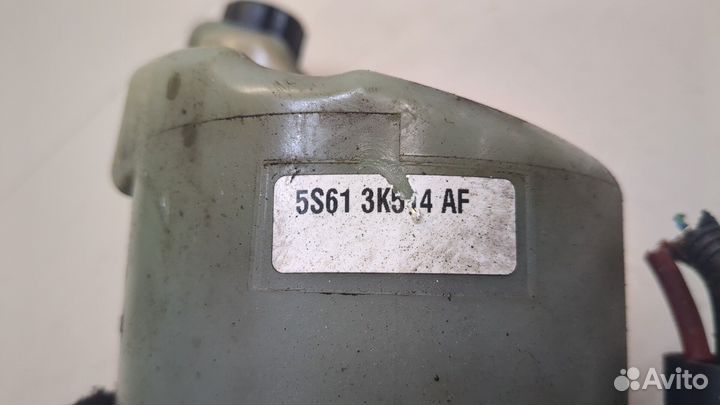 Насос усилителя руля Ford Fusion, 2005