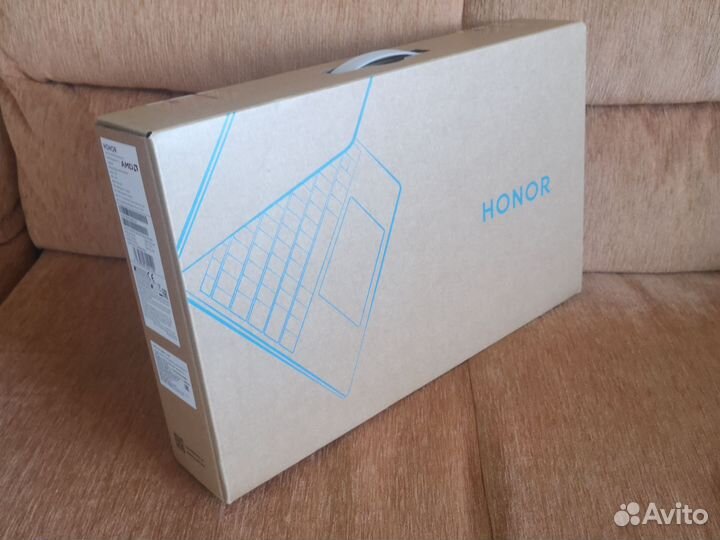 Новый Honor Ryzen 5 /16/512/DOS