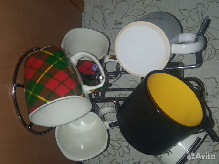 Кружки с подставкой