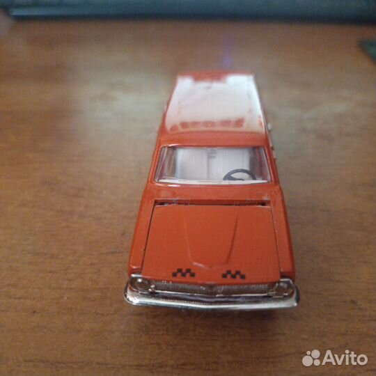 Такси Волга газ 24 02 1:43 требуется ремонт редкая