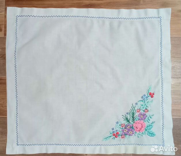 Салфетки на стол вышивка