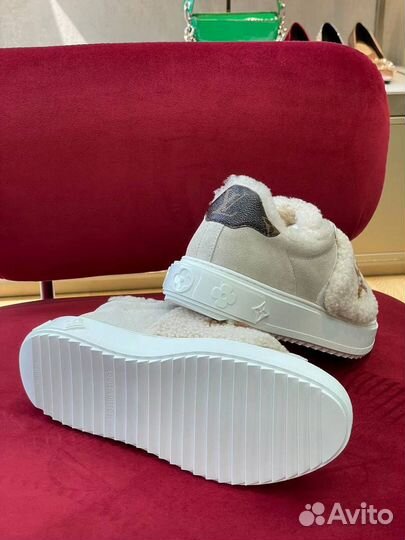 Кроссовки женские на меху Louis Vuitton