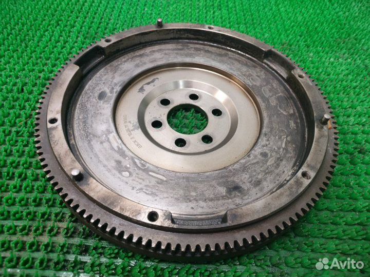 Маховик Volkswagen Golf Plus 5 caxa 2012