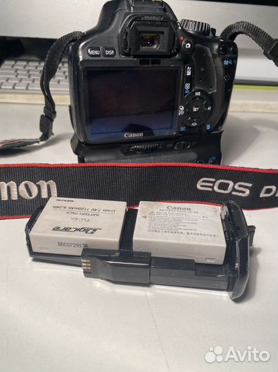 Зеркальный фотоаппарат canon 550d