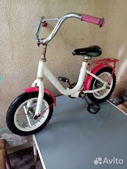 Детский велосипед двух колесный