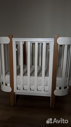 Кроватка happy baby mommy lux