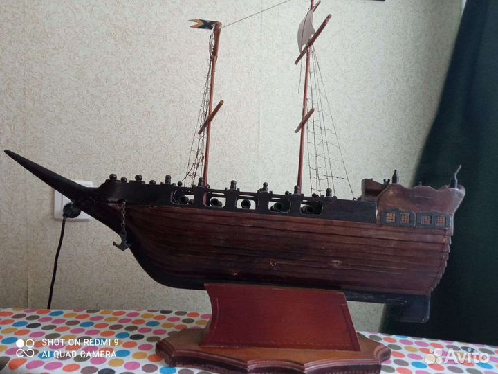 Модель корабля