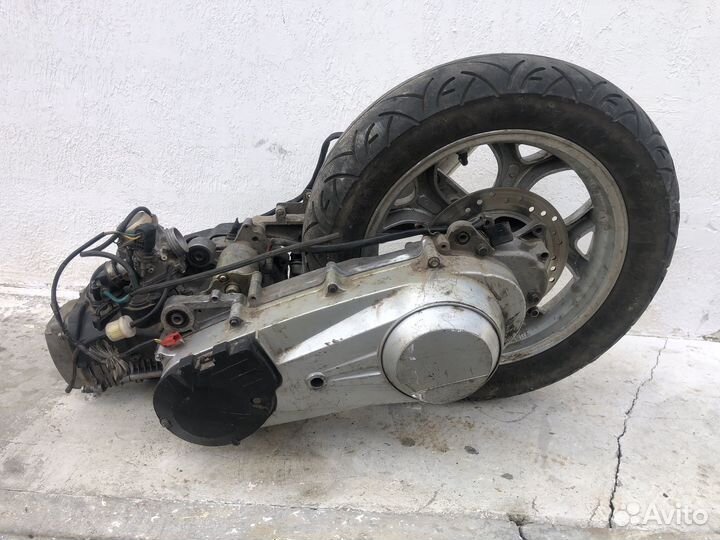 Двигатель157QMJ для скутера 150кубов