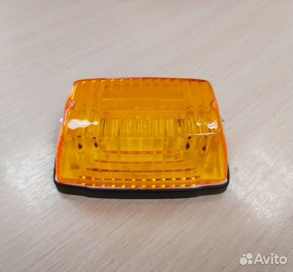 Фонарь габаритный прицепа FT-006 Z желтый fristom