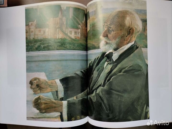 Альбом русского художника Михаила Нестерова