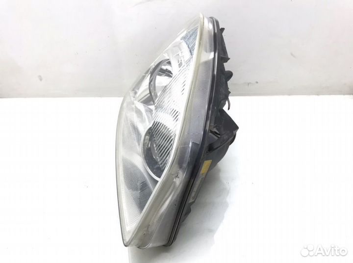 Фара Nissan Qashqai J10 (2006-2014)