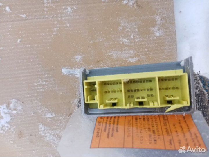 Блок управления Air Bag Nissan Note