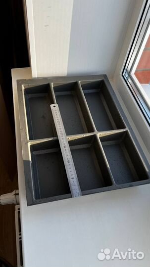 Лоток / органайзер для столовых приборов в ящик