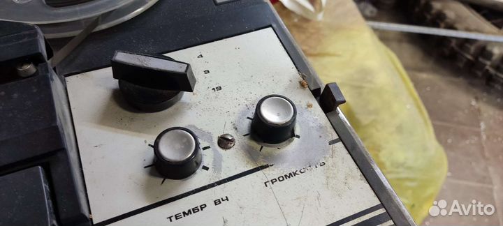 Катушечный магнитофон комета 209