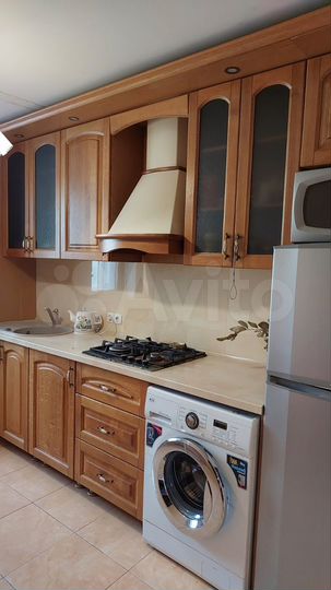 4-к. квартира, 76 м², 2/9 эт.