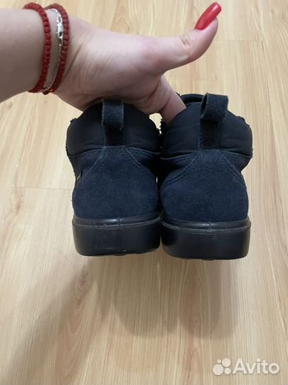 Ботинки для девочки